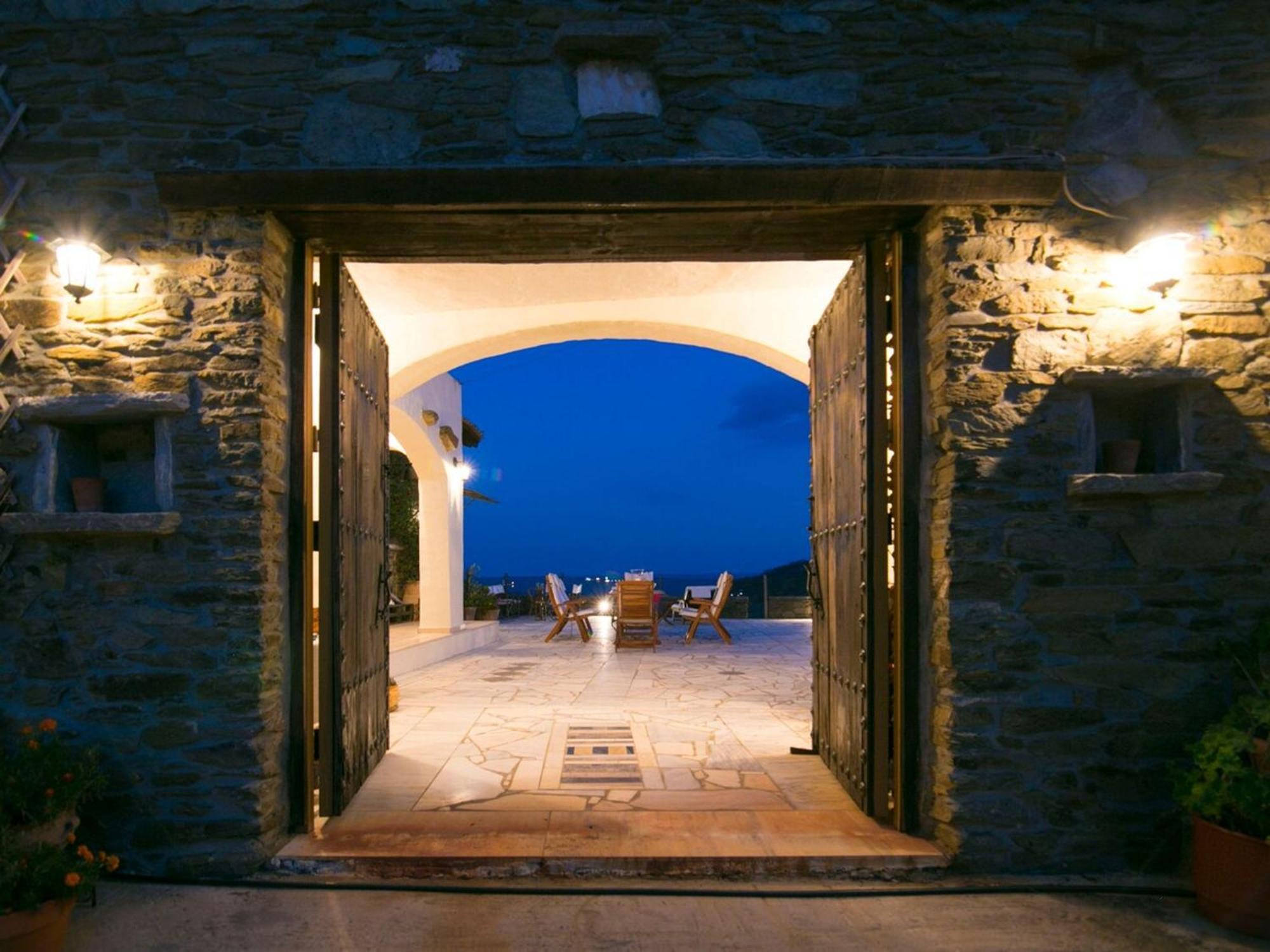 Saronic Citadel Seaside Villa サラミス エクステリア 写真